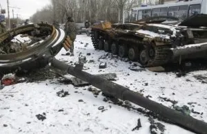 9-Літній хлопчик і 62-річна жінка зіграли пишне весілля - останні новини світу (жінка) 9-Літній хлопчик і 62-річна жінка зіграли пишне весілля - останні новини світу