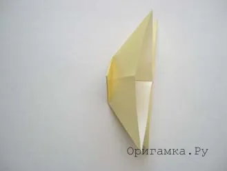 Паперова корова - складання фігурок технікою модульне орігамі з покроковими фотографіями 1 (зігніть) Паперова корова - складання фігурок технікою модульне орігамі з покроковими фотографіями 1