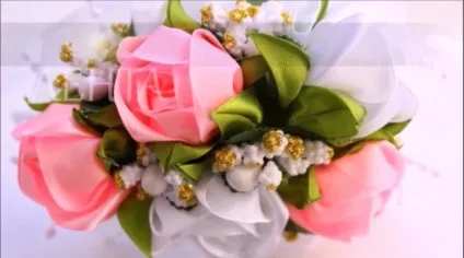Чайні троянди канзаші зі стрічок (стрічок) Чайні троянди канзаші зі стрічок