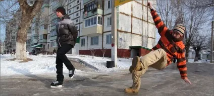Чим відрізняється ожеледь від ожеледиці (ожеледь) Чим відрізняється ожеледь від ожеледиці
