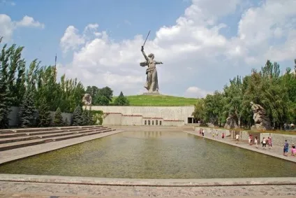 Що таке Червоноград значення слова Червоноград (слова) Що таке Червоноград значення слова Червоноград