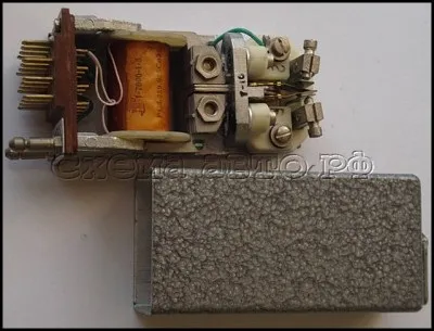 Цифровий тахометр на avr микроконтроллере (attiny2313), схема-авто - вироби для авто своїми руками (тахометр) Цифровий тахометр на avr микроконтроллере (attiny2313), схема-авто - вироби для авто своїми руками