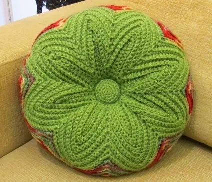 Декоративна подушка гачком візерунком зигзаг - crochet modnoe vyazanie
