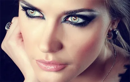 Димчастий макіяж очей smoky eyes (смокі айс) покрокова інструкція (димчастий) Димчастий макіяж очей smoky eyes (смокі айс) покрокова інструкція