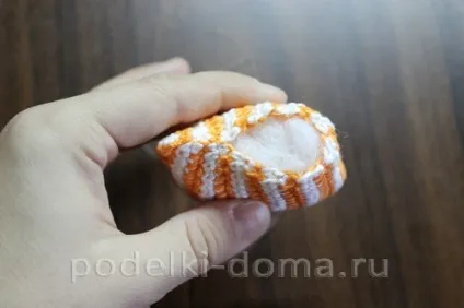 Диван для ляльки (в'язання гачком) divan dlya kukly vyazany03, коробочка ідей і майстер-класів (ляльки) Диван для ляльки (в'язання гачком) divan dlya kukly vyazany03, коробочка ідей і майстер-класів