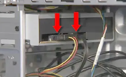 Dvd пристрій не Новомосковскет диски причини, драйвер, відновлення в домашніх умовах (домашніх) Dvd пристрій не Новомосковскет диски причини, драйвер, відновлення в домашніх умовах