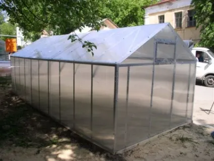 Двері з полікарбонату своїми руками технологія створення та особливості монтажу (технологія) Двері з полікарбонату своїми руками технологія створення та особливості монтажу