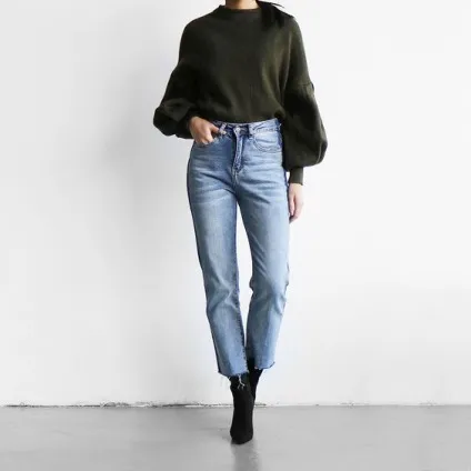 Джинси класика як носити, щоб не бути старомодною ♡