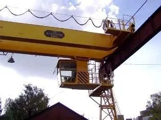 Електропостачання кранових установок (напруги) Електропостачання кранових установок