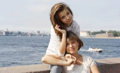Олена Шейдлін, mad girls