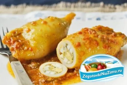Фаршировані кальмари в духовці
