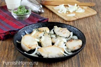 Фрікасе з курки з шампіньйонами (печерицями) Фрікасе з курки з шампіньйонами