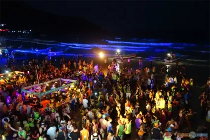 Full moon party - найкрутіша пляжна вечірка в світі, своїм ходом (Таїланд) Full moon party - найкрутіша пляжна вечірка в світі, своїм ходом