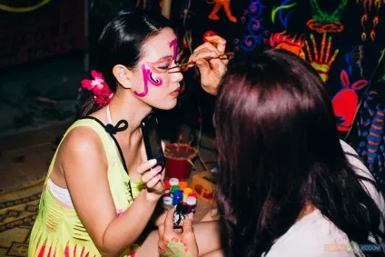 Full moon party - найкрутіша пляжна вечірка в світі, своїм ходом (саму) Full moon party - найкрутіша пляжна вечірка в світі, своїм ходом