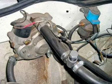 Гбо 3 покоління на інжектор і карбюратор, установка і схема підключення - справжні тачки! (Перекриває надходження бензину) Гбо 3 покоління на інжектор і карбюратор, установка і схема підключення - справжні тачки!