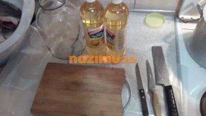 Горбуша в олії - рецепт з фото на зиму в домашніх умовах
