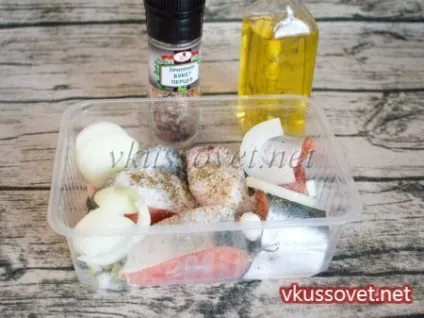 Голець солоний з маслом, рецепт з фото покроковий (в домашніх умовах) Голець солоний з маслом, рецепт з фото покроковий