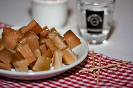 Історії акуляче м'ясо