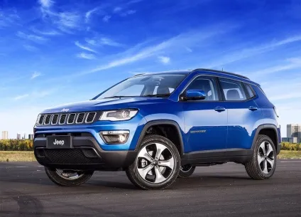 Jeep compass 2017-2018 фото відео, ціна комплектації, характеристики джип компас 2 покоління, (c-клас) Jeep compass 2017-2018 фото відео, ціна комплектації, характеристики джип компас 2 покоління,