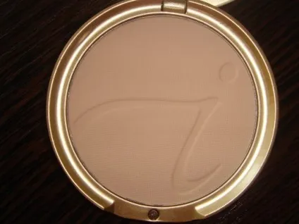 Jane iredale purepressed base mineral foundation - мінеральна компактна тональна основа jane