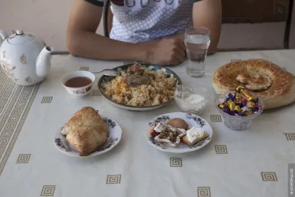 Як тримати Ораза