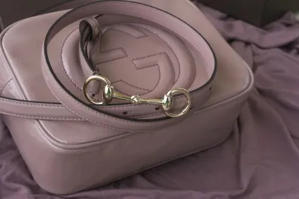 Як відрізнити gucci soho від підробки, нові традиції - стиль життя олени Крутогрудова (здаю паролі і явки) Як відрізнити gucci soho від підробки, нові традиції - стиль життя олени Крутогрудова