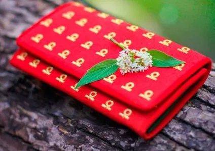 Який колір привертає гроші і удачу