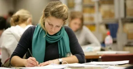 Як отримати посвідку на проживання вУкаіни порядок отримання ВНЖ іноземцю, оформлення документів і