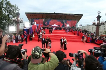 Як потрапити на московський міжнародний кінофестиваль, актуальні питання, питання-відповідь, аргументи (міжнародних фестивалів класу) Як потрапити на московський міжнародний кінофестиваль, актуальні питання, питання-відповідь, аргументи