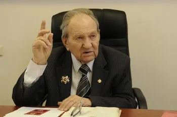 Анатолій Левітін «не всякий, хто вміє добре малювати, художник» (форум) Анатолій Левітін «не всякий, хто вміє добре малювати, художник»