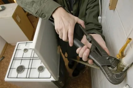Як проводиться перенесення газової труби в квартирі і на ділянці (перенесення) Як проводиться перенесення газової труби в квартирі і на ділянці