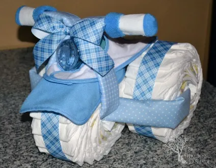 Як зробити мотоцикл з памперсів своїми руками (зробити) Як зробити мотоцикл з памперсів своїми руками