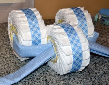 Як зробити мотоцикл з памперсів своїми руками (памперс) Як зробити мотоцикл з памперсів своїми руками