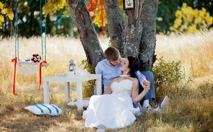 Як прикрасити галявину для весільної фотосесії (оформлення весільної фотосесії) Як прикрасити галявину для весільної фотосесії