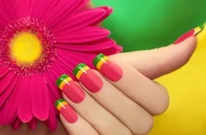 Як доглядати за нігтями