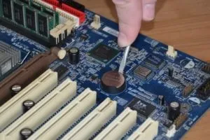 Як усунути помилку reboot and select proper boot device, причини та способи усунення