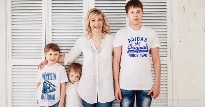 Як вижити мамі в сім'ї хлопчиків, чадо моє (сім'ї) Як вижити мамі в сім'ї хлопчиків, чадо моє