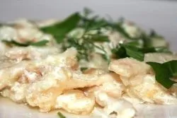 Кальмари в сметані