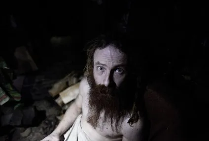 Як живе юрист, який проміняв столичний офіс на землянку в підмосковному лісі фото суспільство України (Фото Павло Волков) Як живе юрист, який проміняв столичний офіс на землянку в підмосковному лісі фото суспільство України