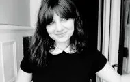 Касс морган розповідає про свою книгу і серіалі «сотня» (прокинулася) Касс морган розповідає про свою книгу і серіалі «сотня»