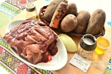 Картопля, тушкований з курячою печінкою (курячої) Картопля, тушкований з курячою печінкою
