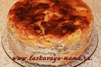 Картопляна запіканка з курячим філе в мультиварці