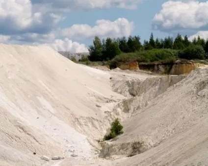 Керамічна плитка червона і біла глина плюси і мінуси (біла глина) Керамічна плитка червона і біла глина плюси і мінуси