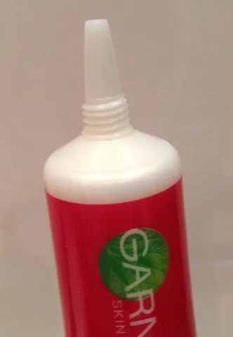 Комплексний антивіковий догляд навколо очей - ультра-ліфтинг - від garnier - відгуки, фото і ціна (крем для повік) Комплексний антивіковий догляд навколо очей - ультра-ліфтинг - від garnier - відгуки, фото і ціна