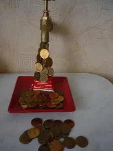 Кран з ллються монетками, сама я