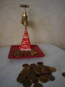 Кран з ллються монетками, сама я