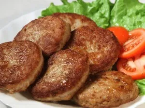 Котлети з свинячого фаршу прості рецепти з фото і відео (котлети з курячого і свинячого фаршу рецепт) Котлети з свинячого фаршу прості рецепти з фото і відео