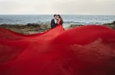 Краса коротких весільних суконь