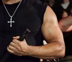 Хрест Доміник Торето з ланцюжком відгуки про оригінал зі срібла і де купити (хрест Доміник Торето відгуки) Хрест Доміник Торето з ланцюжком відгуки про оригінал зі срібла і де купити
