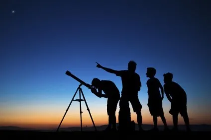 Хто винайшов телескоп першим пристрій і види телескопів (пристрій) Хто винайшов телескоп першим пристрій і види телескопів
